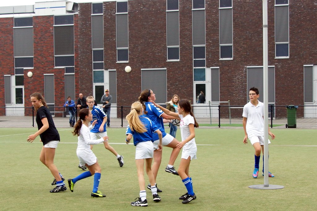 Korfbal C2  27 september-030.JPG